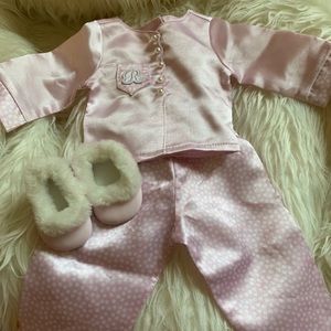 EUC American Girl Ruthie PJ set